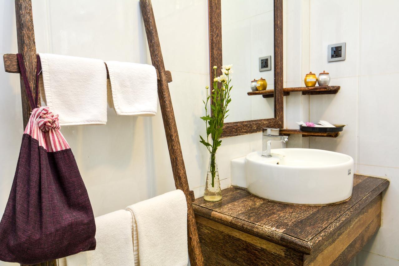 Hotel Queen Jamadevi Mawlamyine Ngoại thất bức ảnh