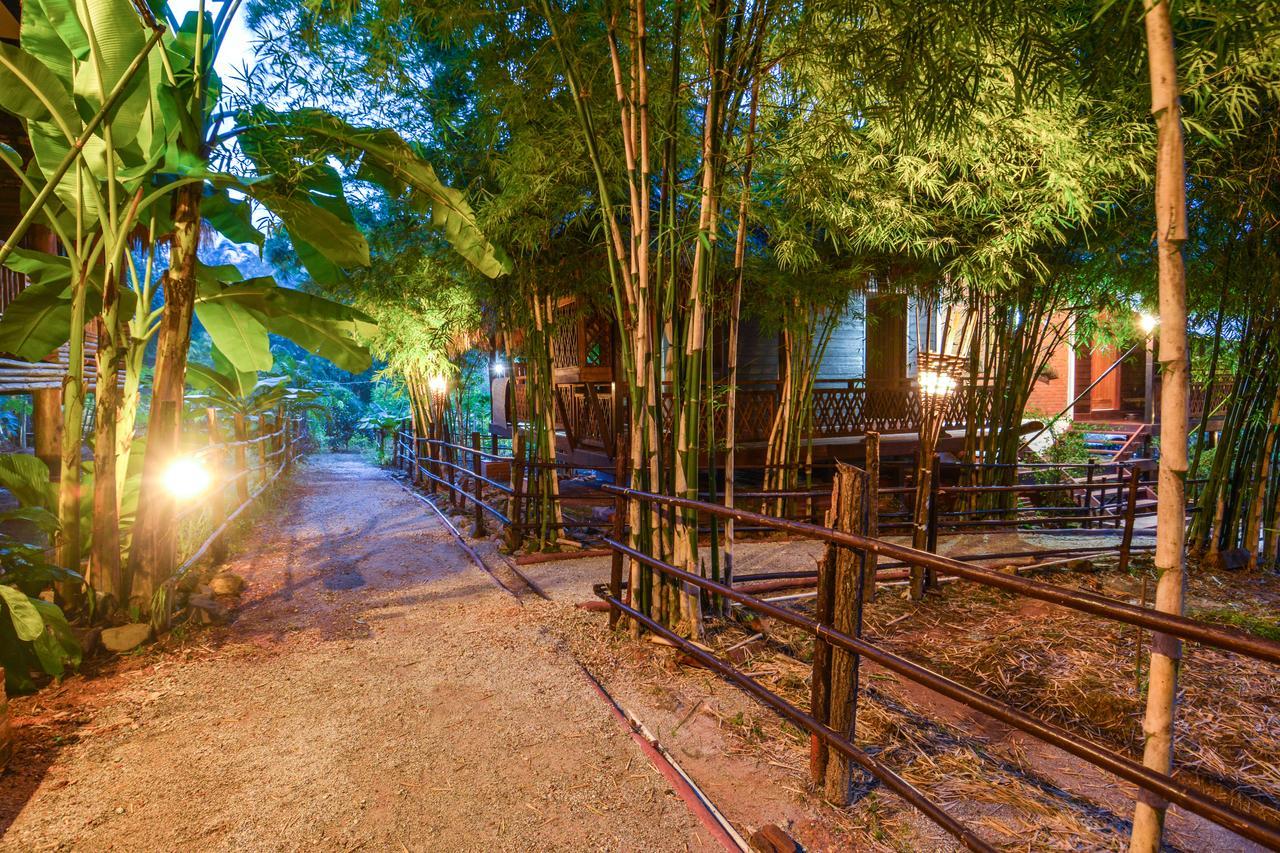 Hotel Queen Jamadevi Mawlamyine Ngoại thất bức ảnh