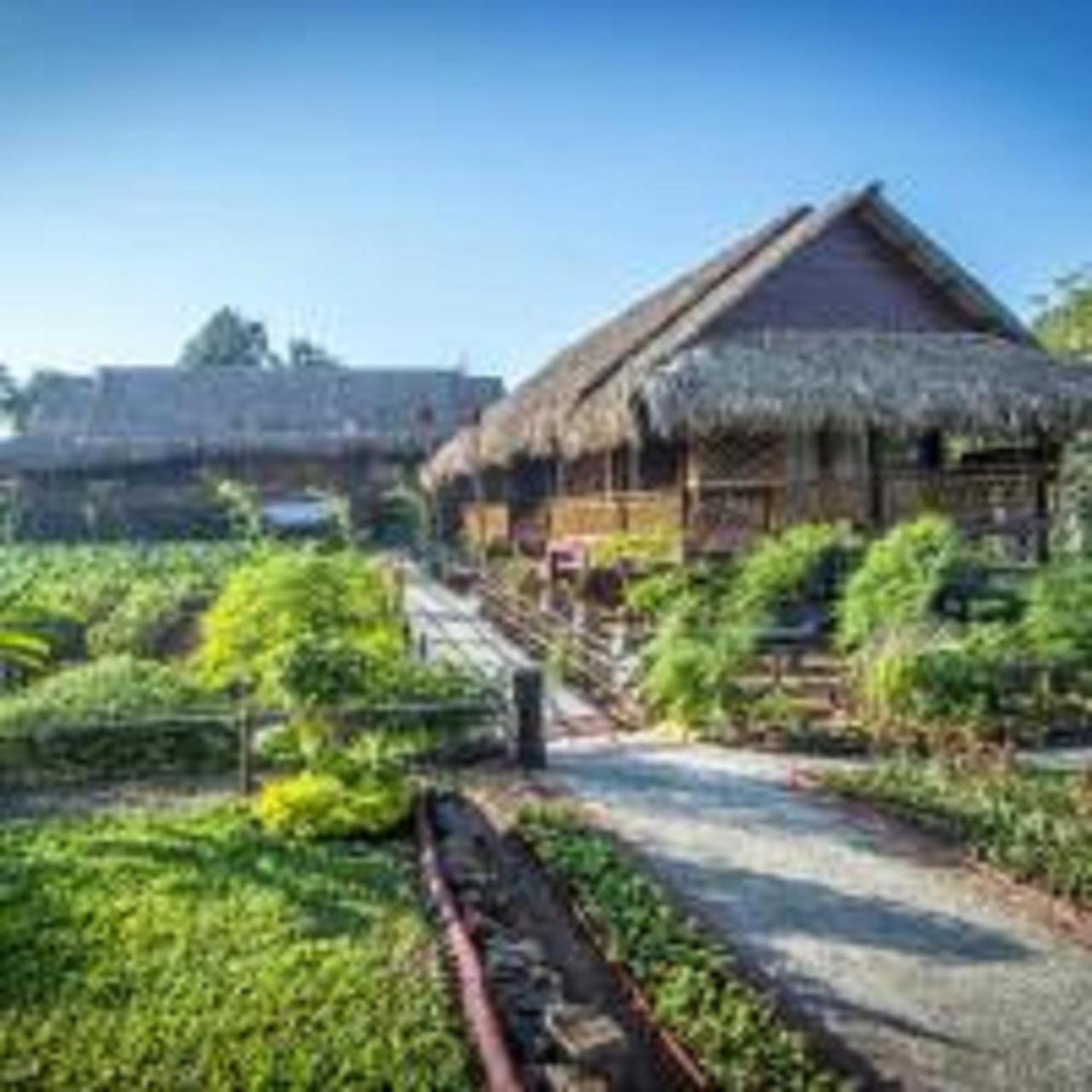 Hotel Queen Jamadevi Mawlamyine Ngoại thất bức ảnh